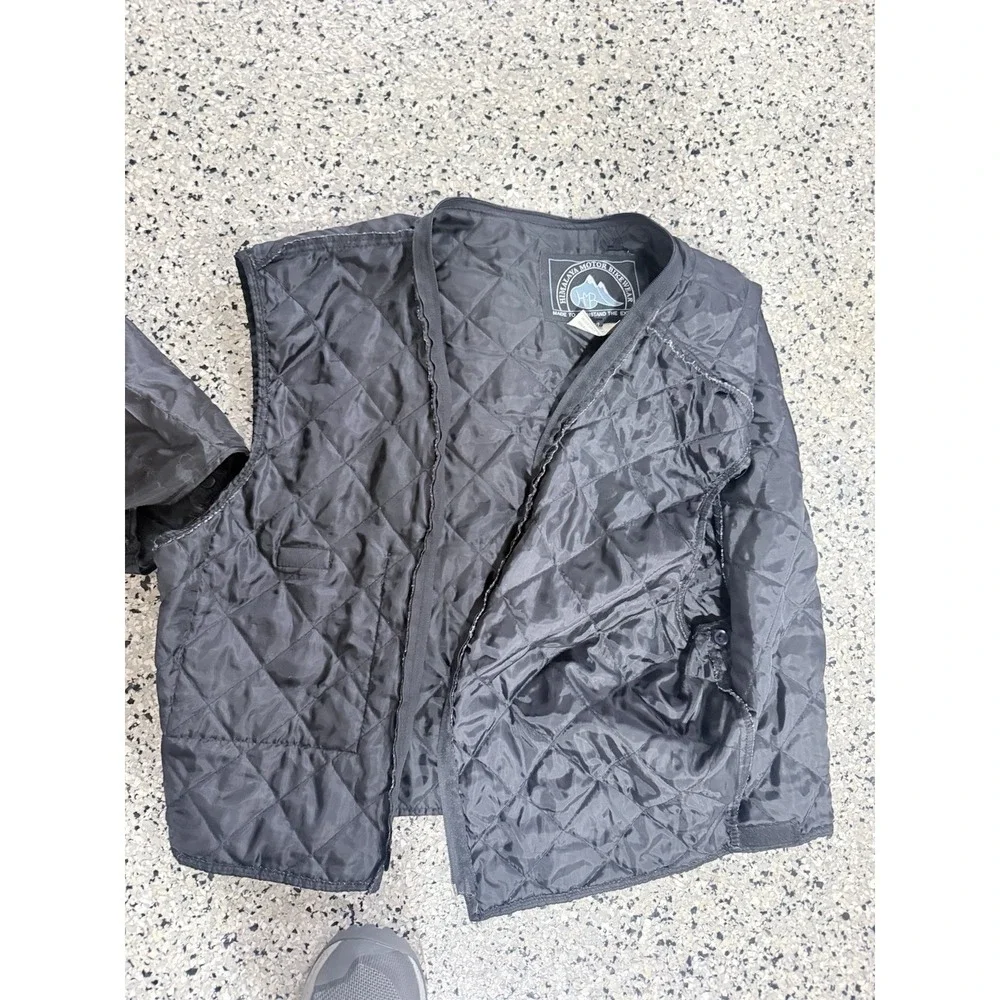 Nelson-Rigg Motorcycle Saddlebags w/BILT Rain Gear, Alter Ego Vest & HD Boot Set - Picture 8 of 13